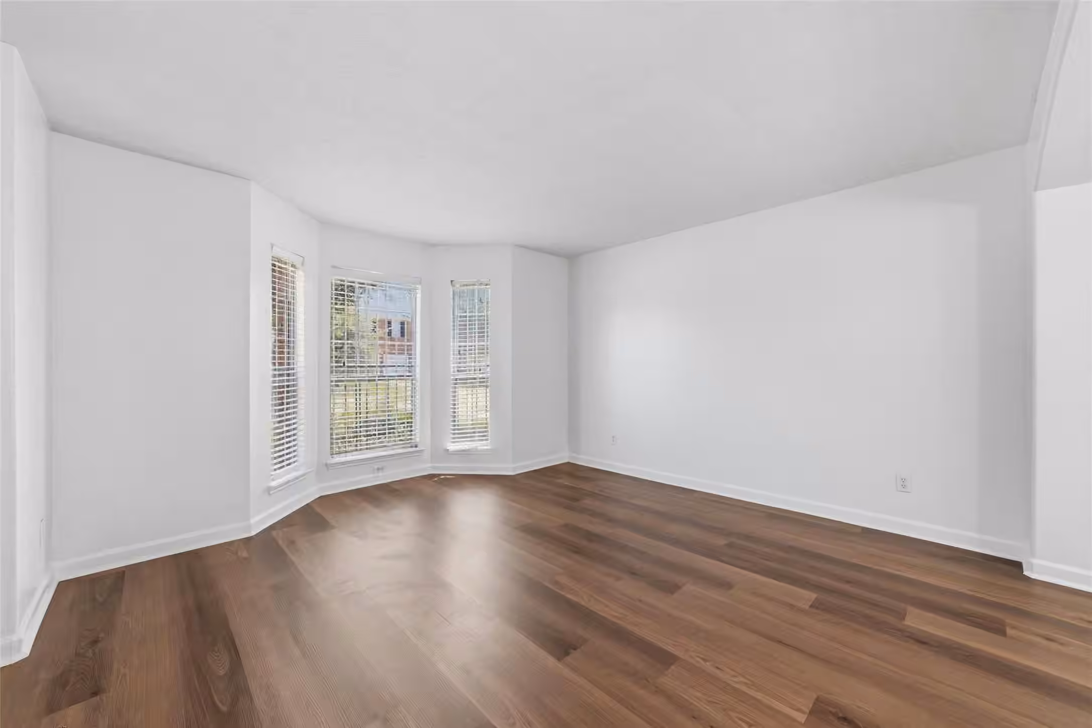 Photo 7 of 7110 Favian Court, Houston, TX