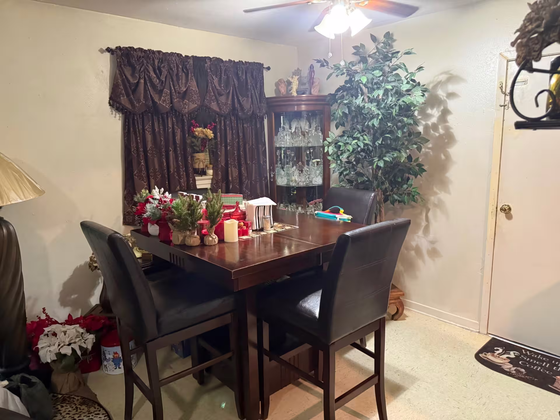 Photo 7 of 8835 Glenhouse Drive, Houston, TX