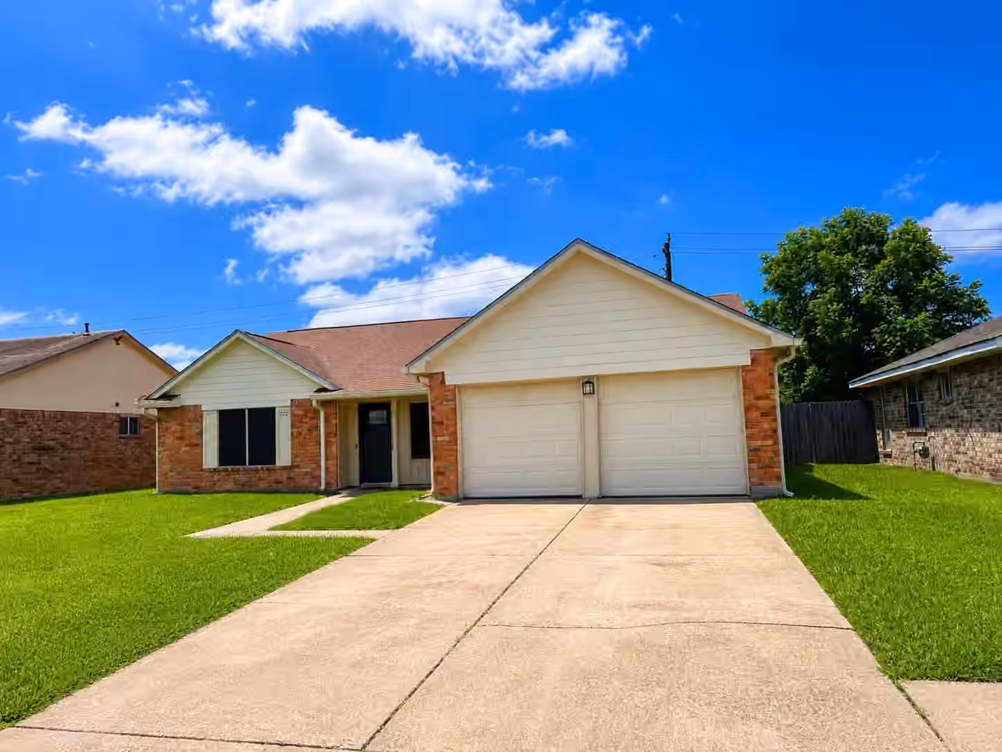 Photo of 722 Beechbend Drive, Missouri City, TX