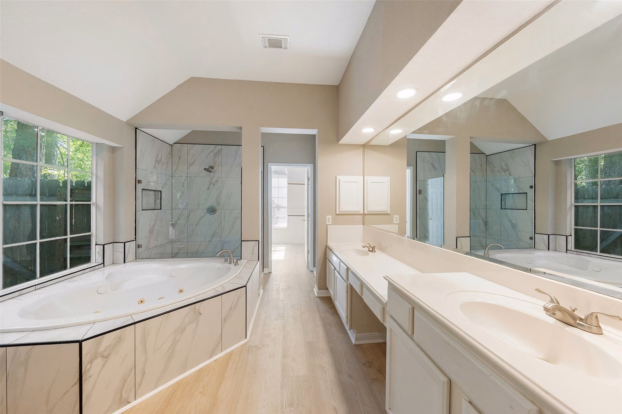 Photo 2 of 4023 N Dawn Cypress Court, Houston, TX