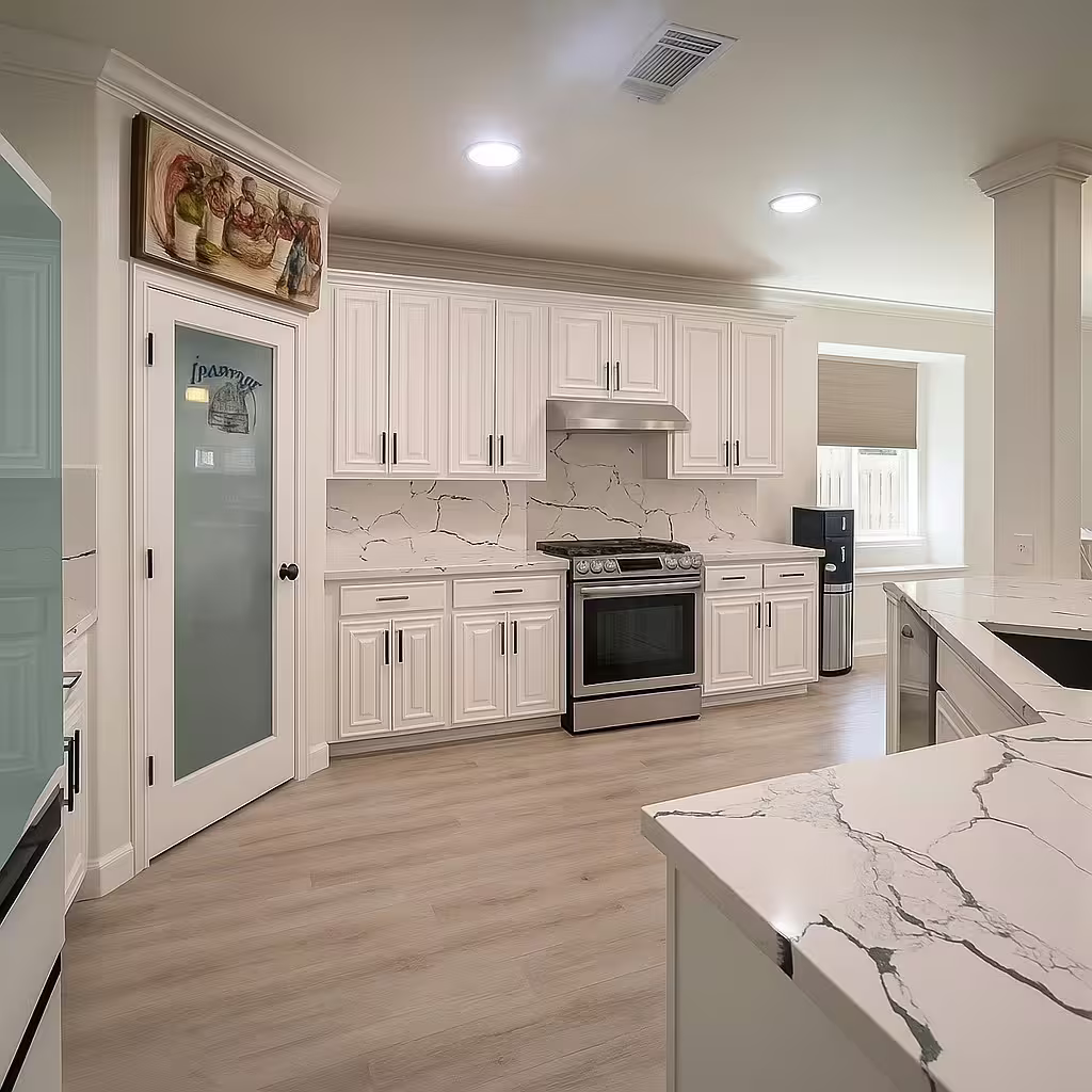 Photo 3 of 1905 Emerald Breeze Court, Pearland, TX
