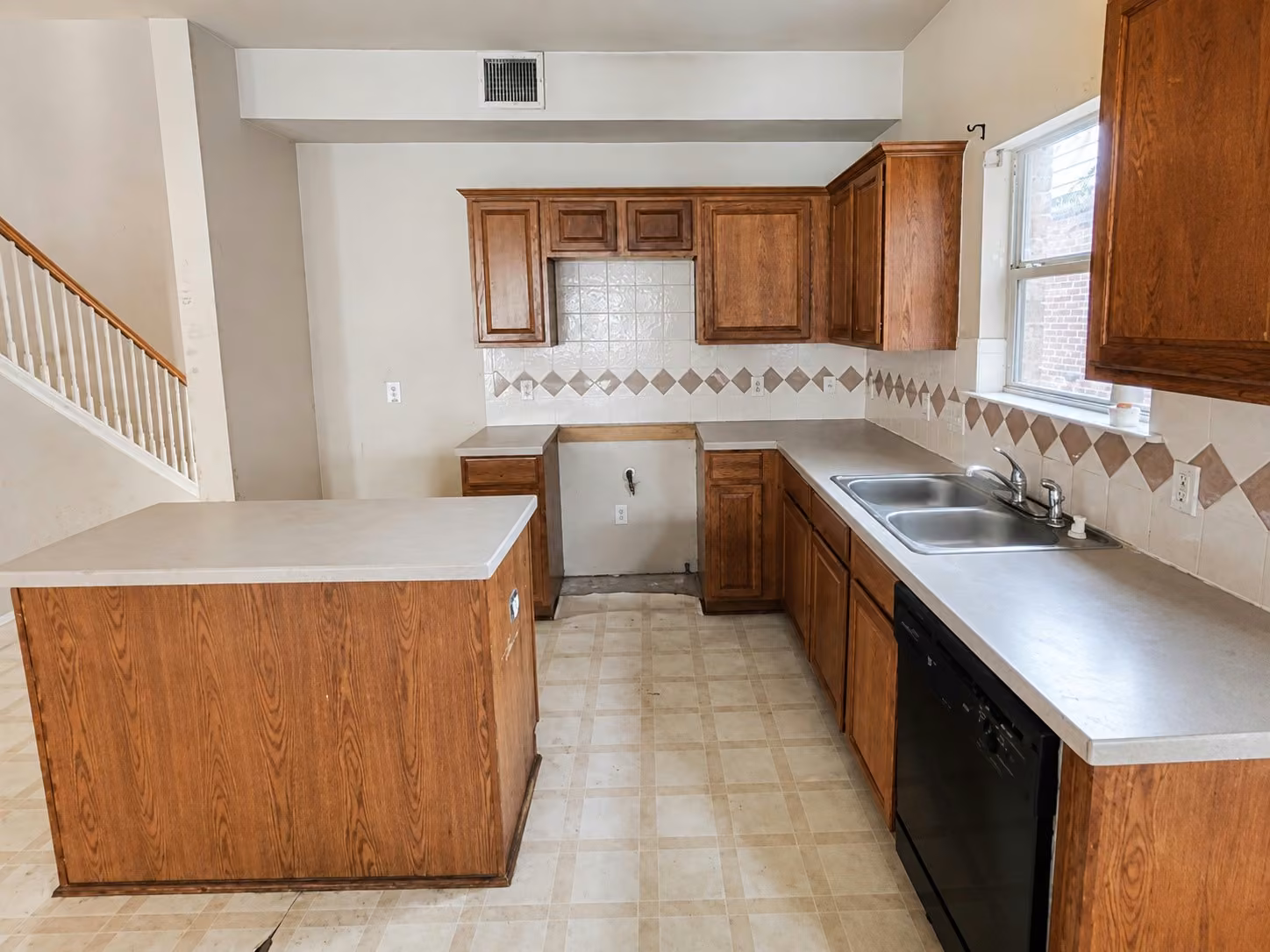 Photo 6 of 3522 Cactus Creek Drive, Spring, TX