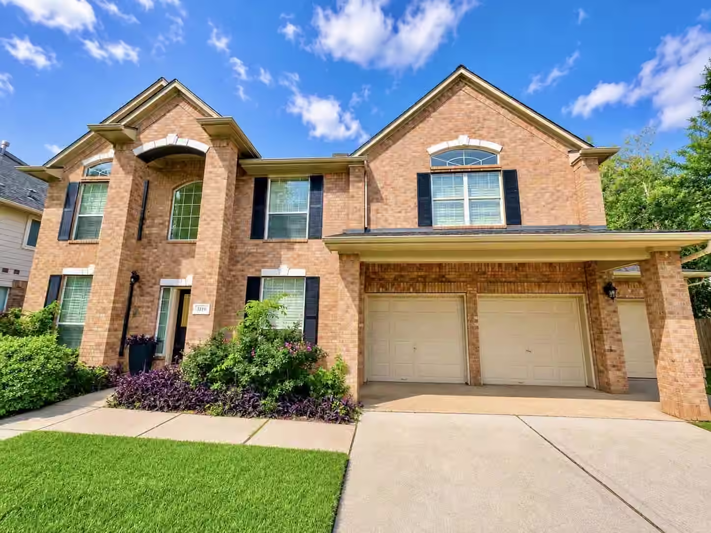 Photo 2 of 8119 Moss Stone Drive, Sugar Land, TX