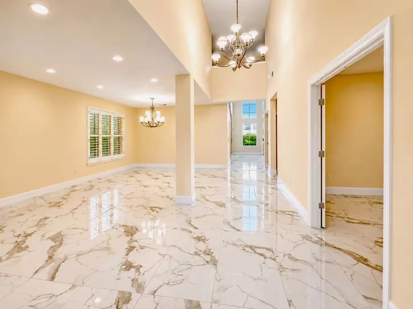 Photo 5 of 8119 Moss Stone Drive, Sugar Land, TX