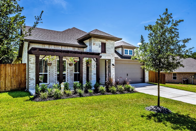 Photo 2 of 3701 Sage Lane, Huntsville, TX