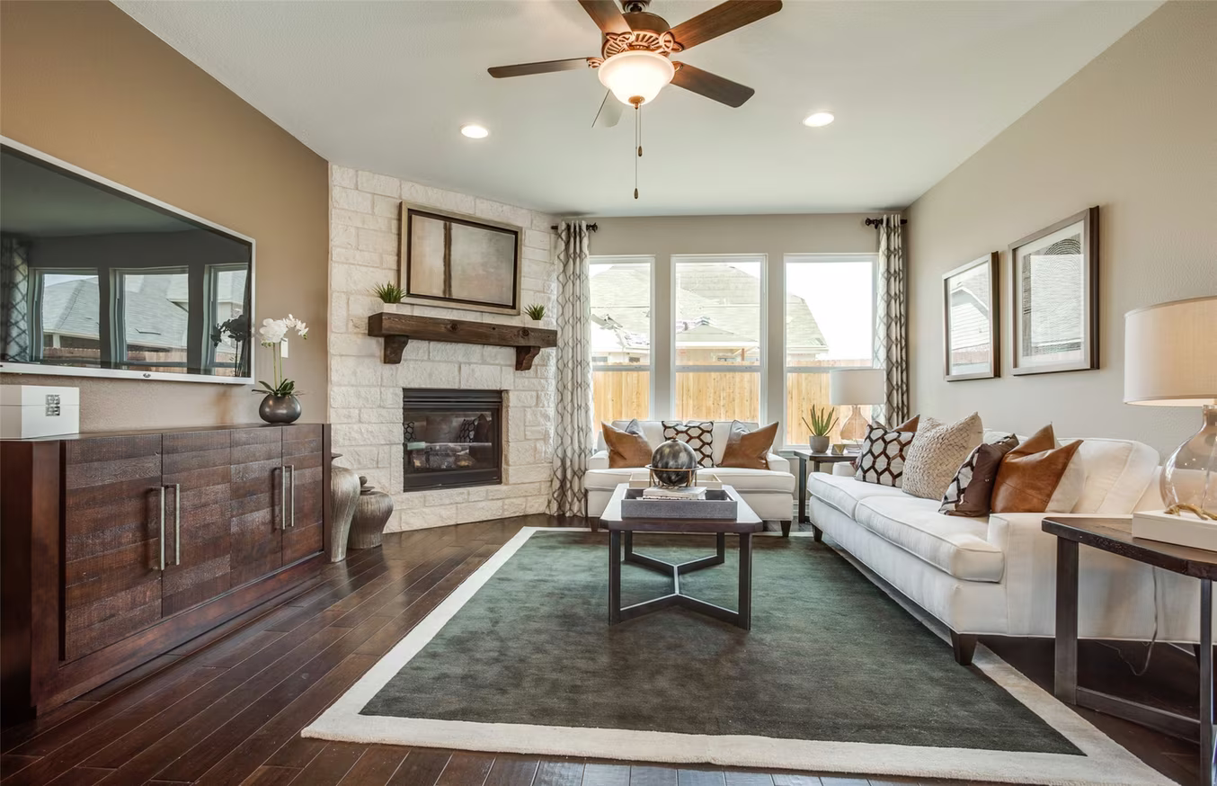 Photo 2 of 13420 Leeward Edge Dr, Texas City, TX