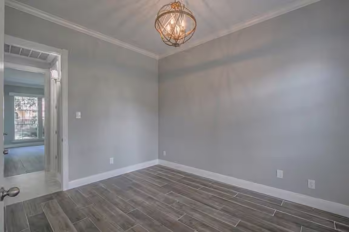Photo 4 of 6302 Laver Love Drive, Spring, TX