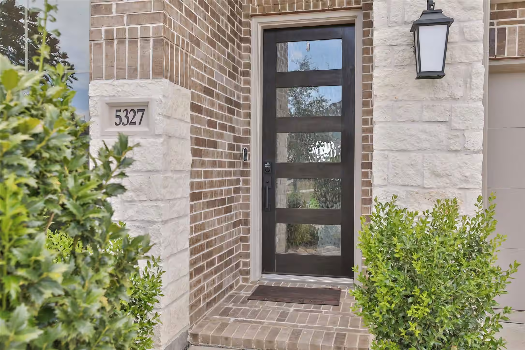 Photo 4 of 5327 Birch Shadow Drive, Fulshear, TX