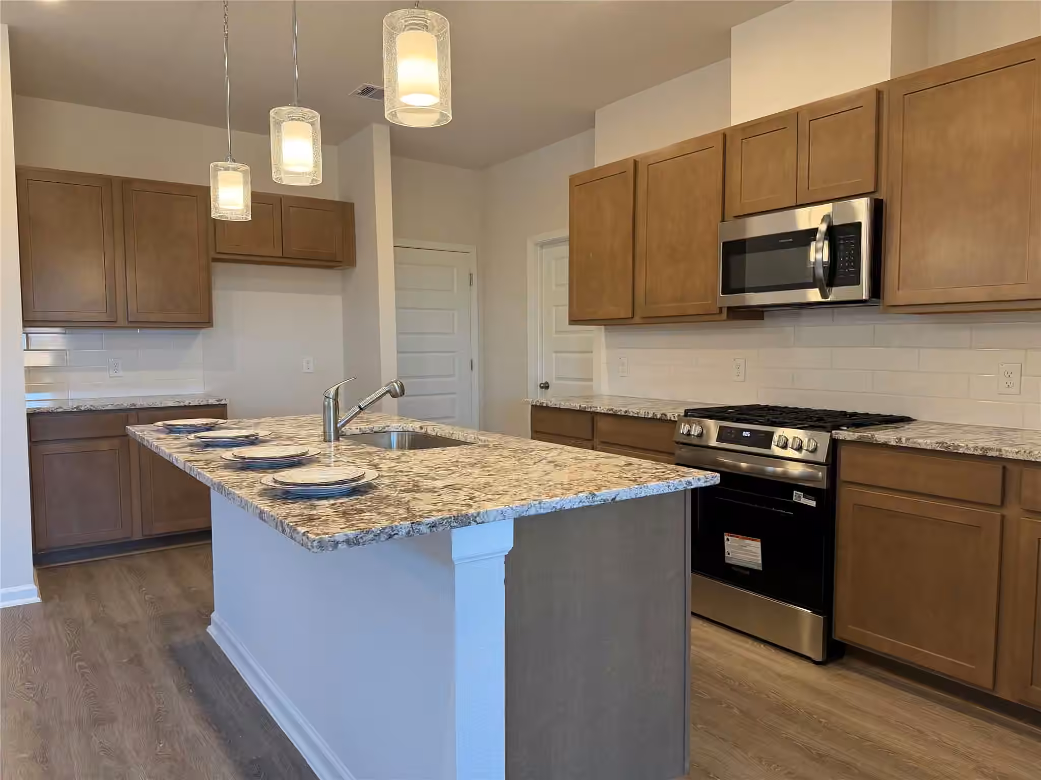 Photo 6 of 336 Palero Path, Brookshire, TX