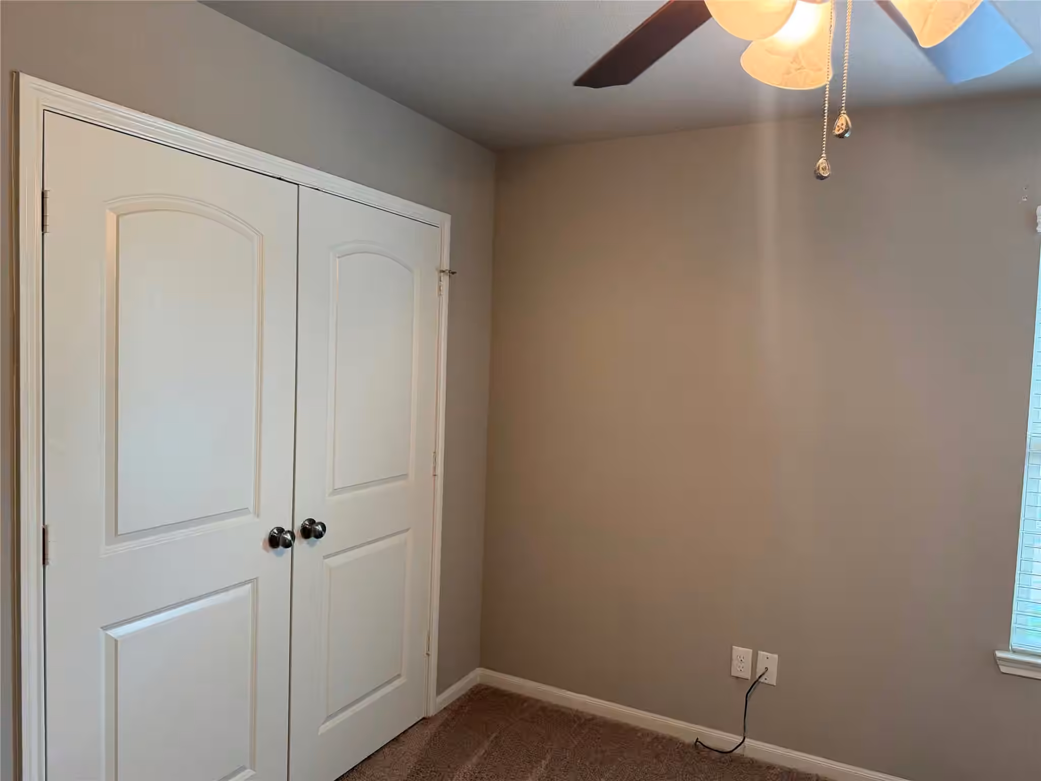 Photo 7 of 2511 Amy Lee Drive, Conroe, TX