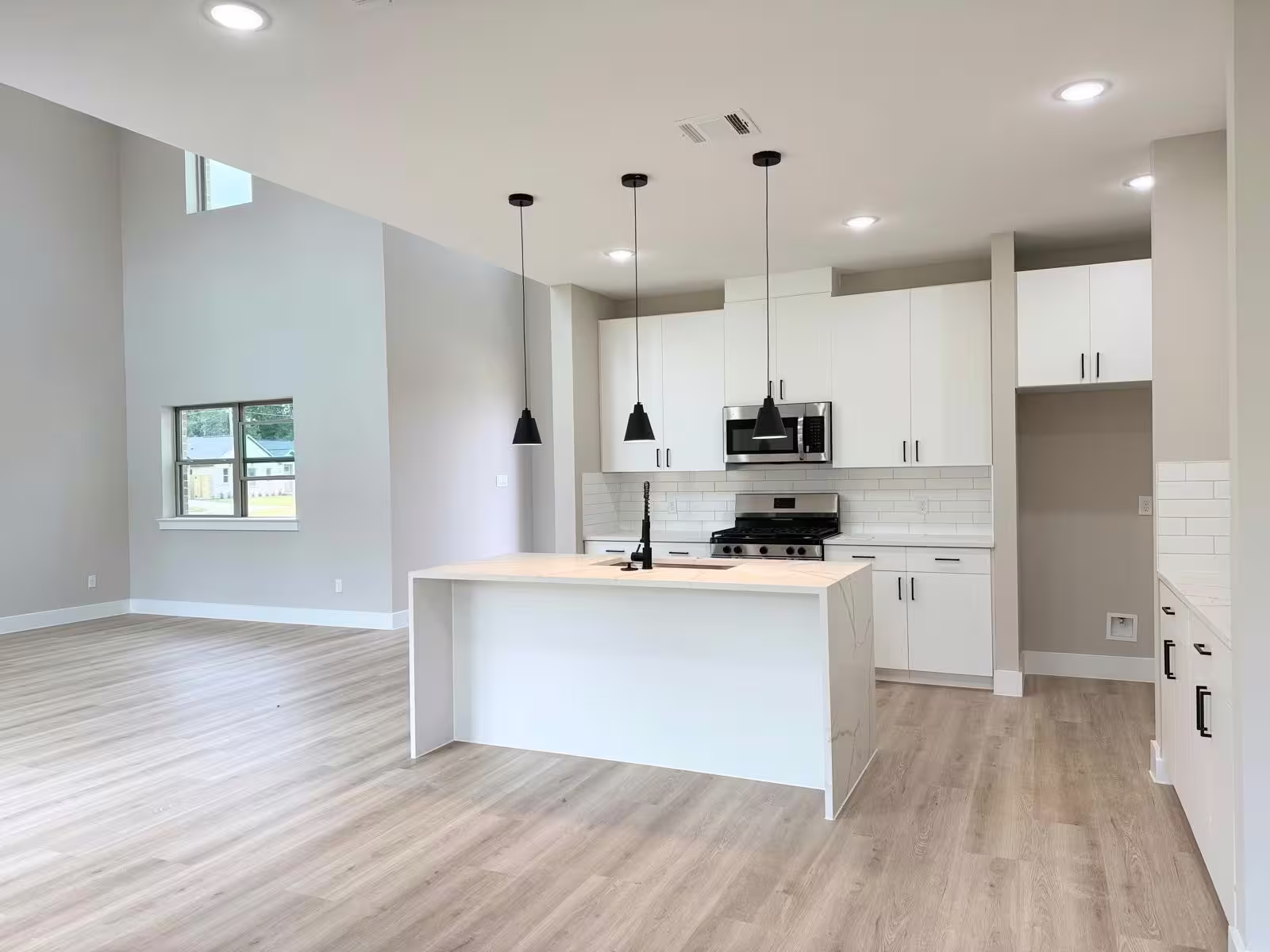 Photo 6 of 2615 LIGURIA LN, Spring, TX