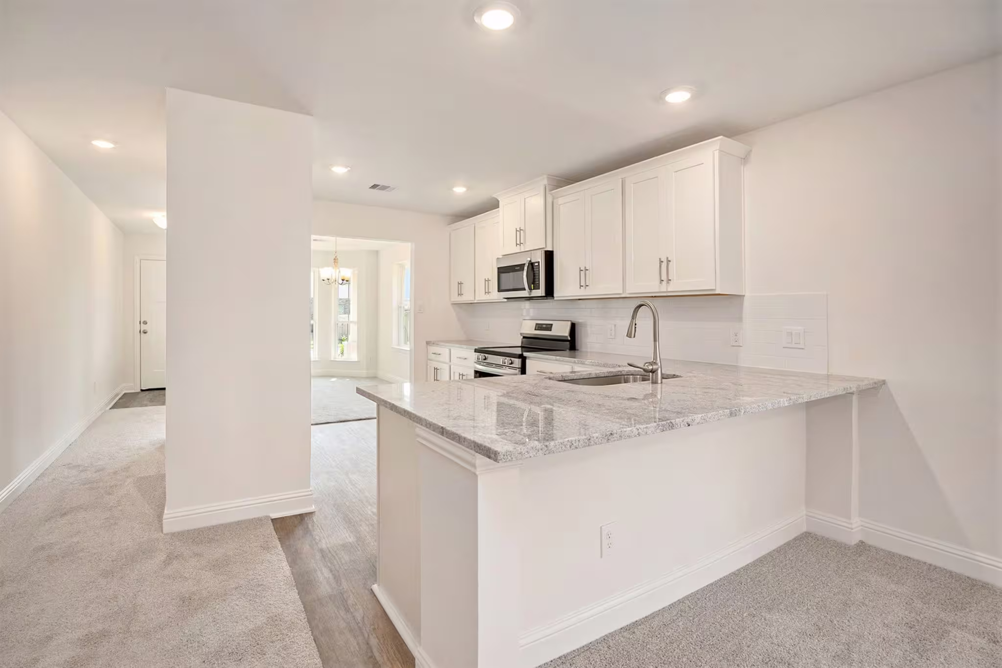 Photo 3 of 412 Bryan Way, Angleton, TX