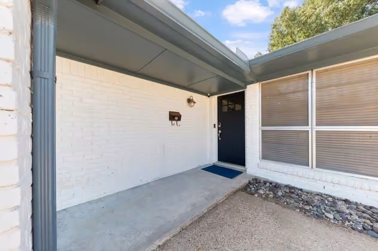 Photo 2 of 5219 Lamonte Lane, Houston, TX