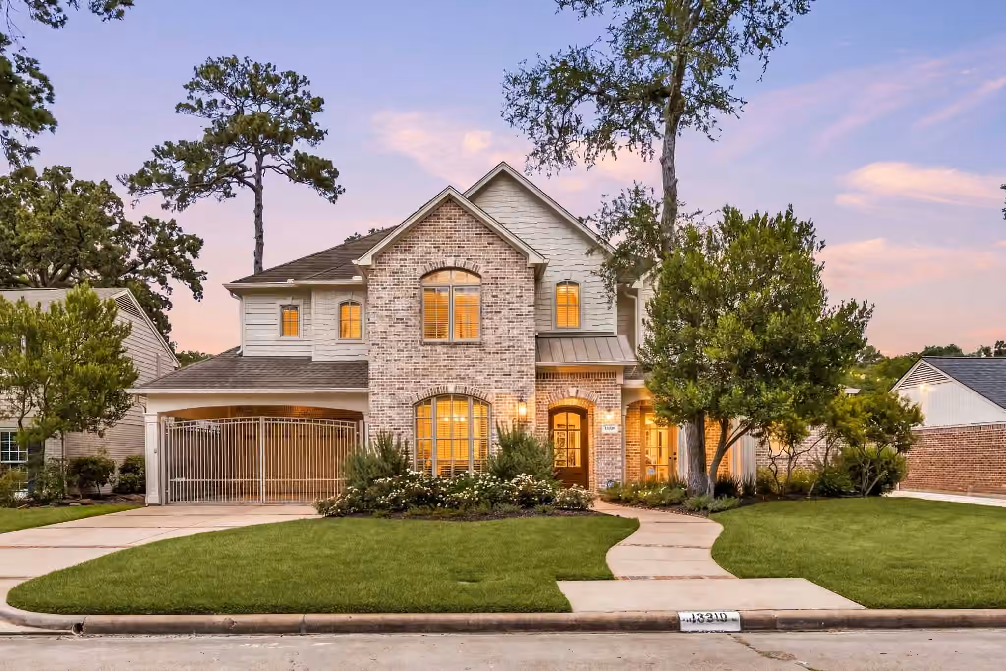 Photo 2 of 13310 Apple Tree Road, Houston, TX