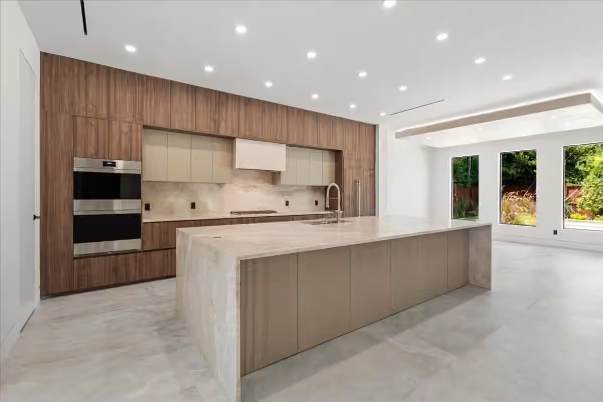 Photo 7 of 827 Bunker Hill Road, Houston, TX