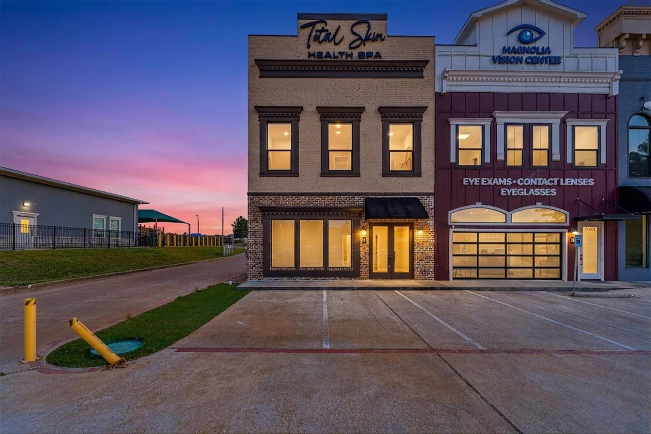 Photo 2 of 11821 Fm 1488 Road A, Magnolia, TX
