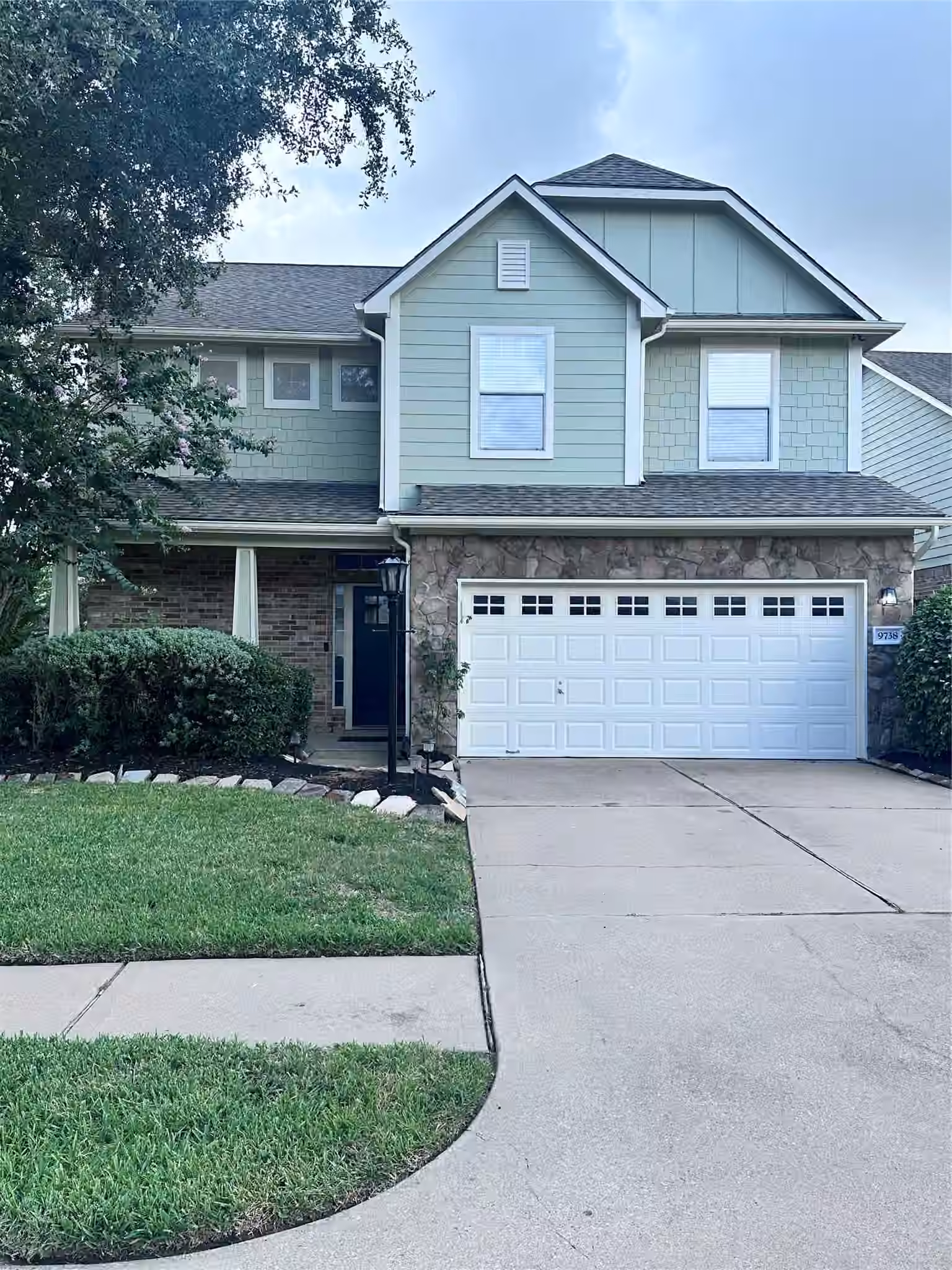 Photo 3 of 9738 Walford Mill Lane, Houston, TX