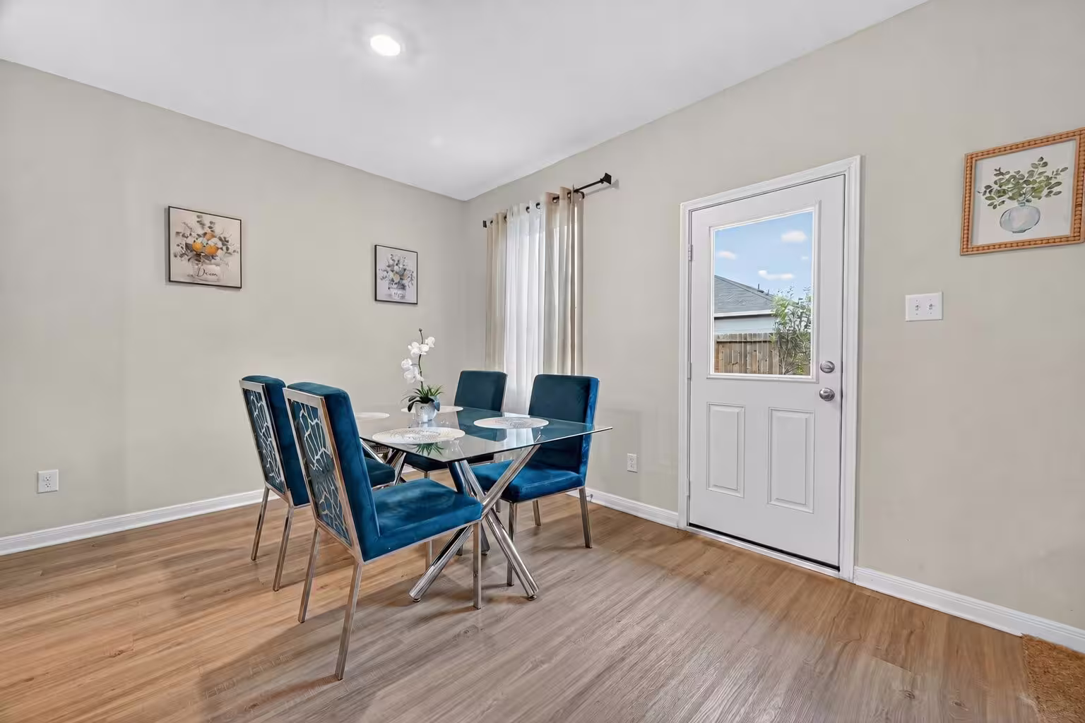 Photo 5 of 11416 Bright Sun Drive, Houston, TX