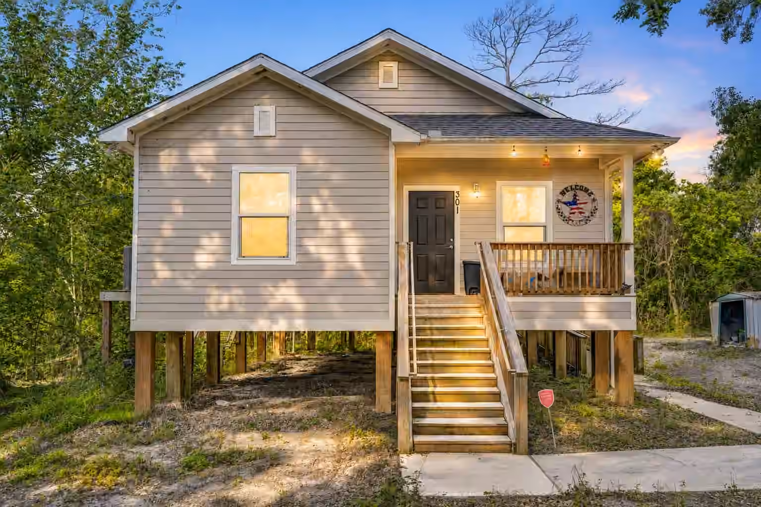 Photo of 301 Bayou Drive, Channelview, TX