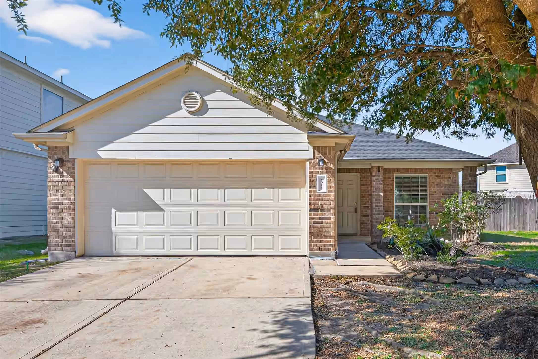 Photo of 1511 Imperial Manor Lane, Houston, TX