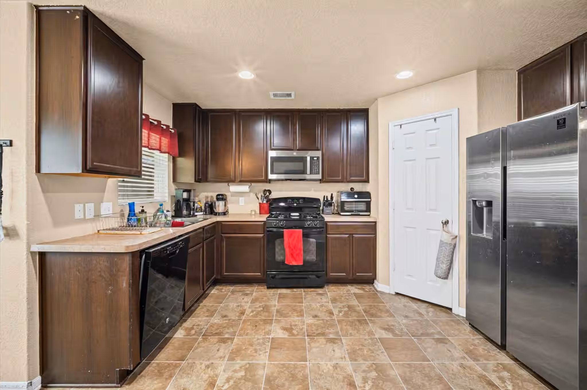 Photo 5 of 2811 Briar Breeze Drive, Rosenberg, TX