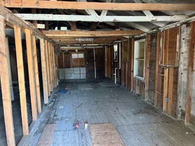 Photo 5 of 1315 52nd Street, Galveston, TX