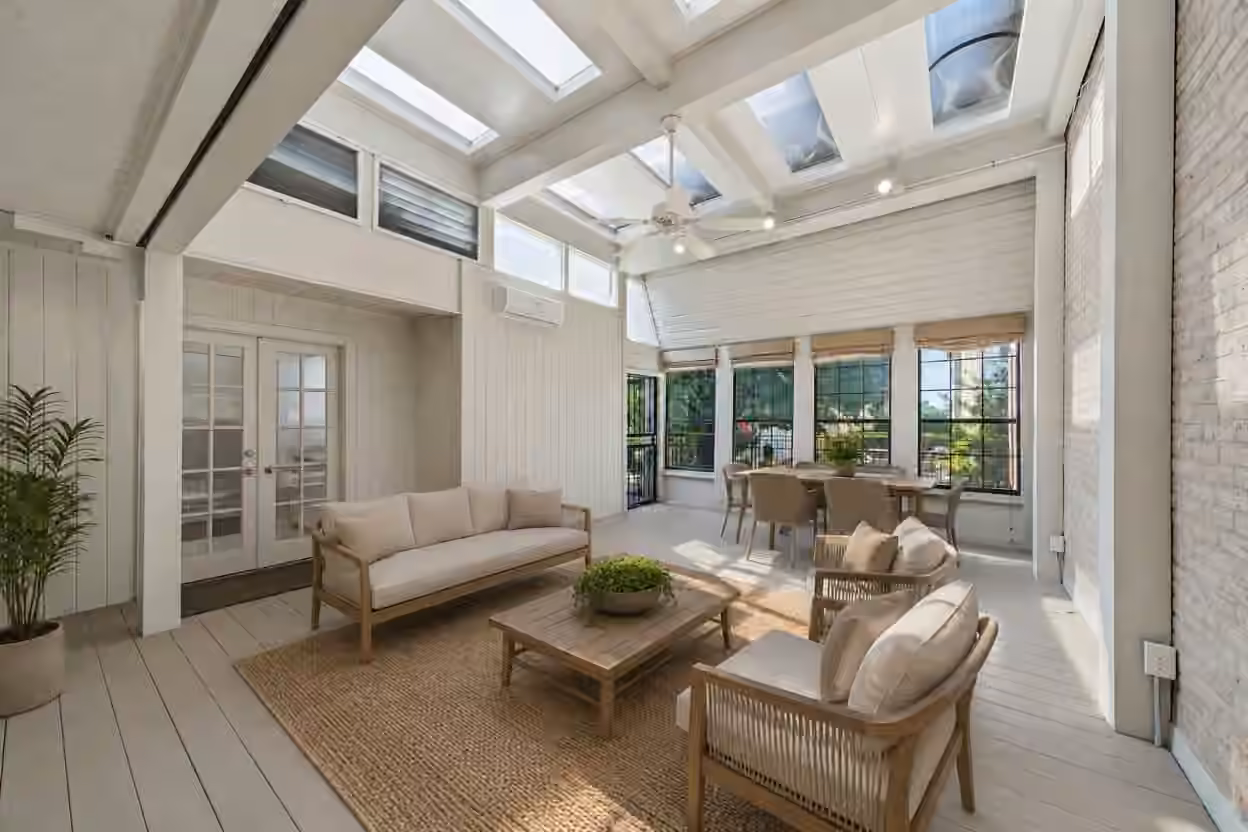 Photo 5 of 5426 John Dreaper Drive, Houston, TX