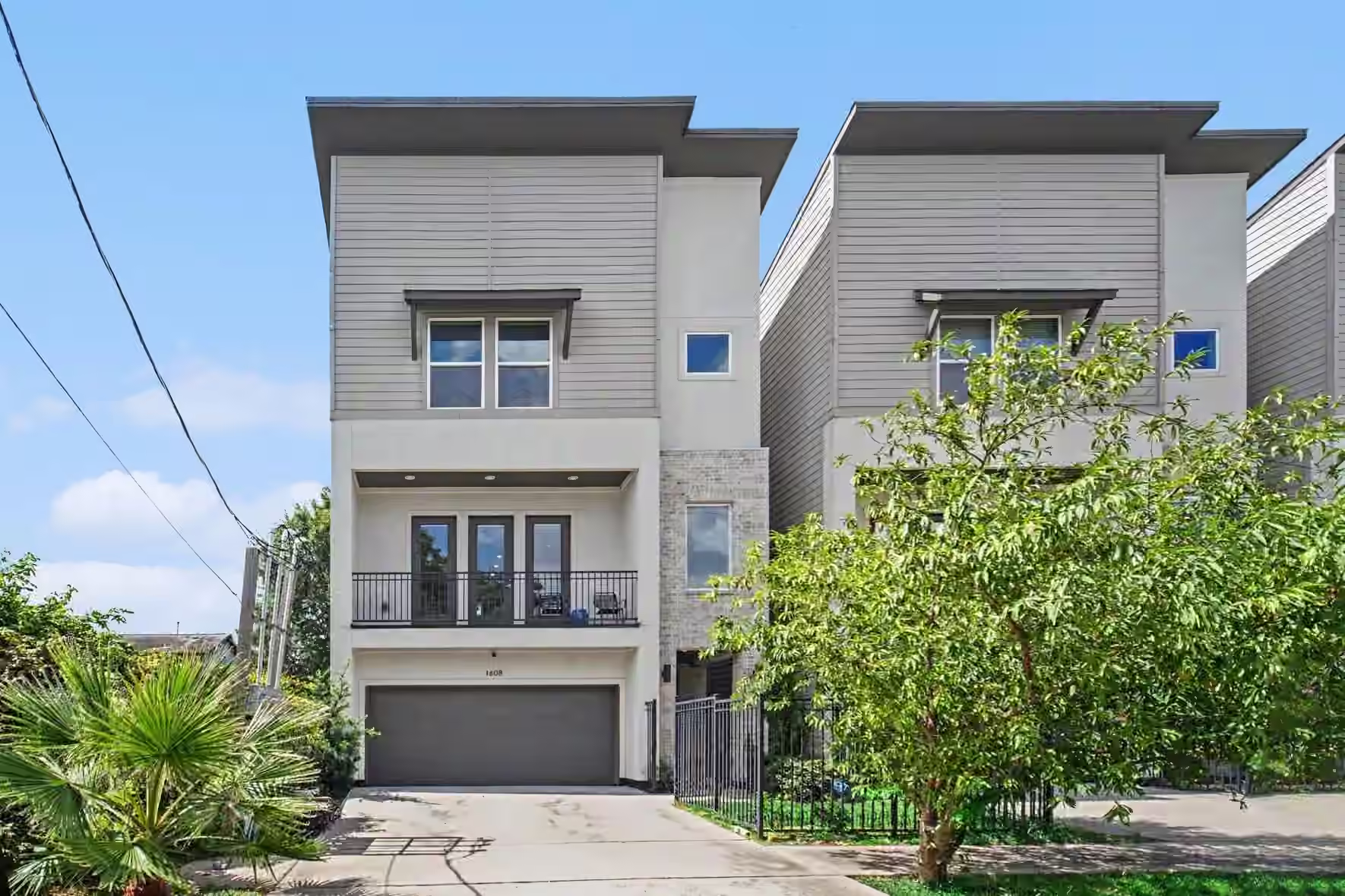 Photo 3 of 1608 Harrington Street, Houston, TX