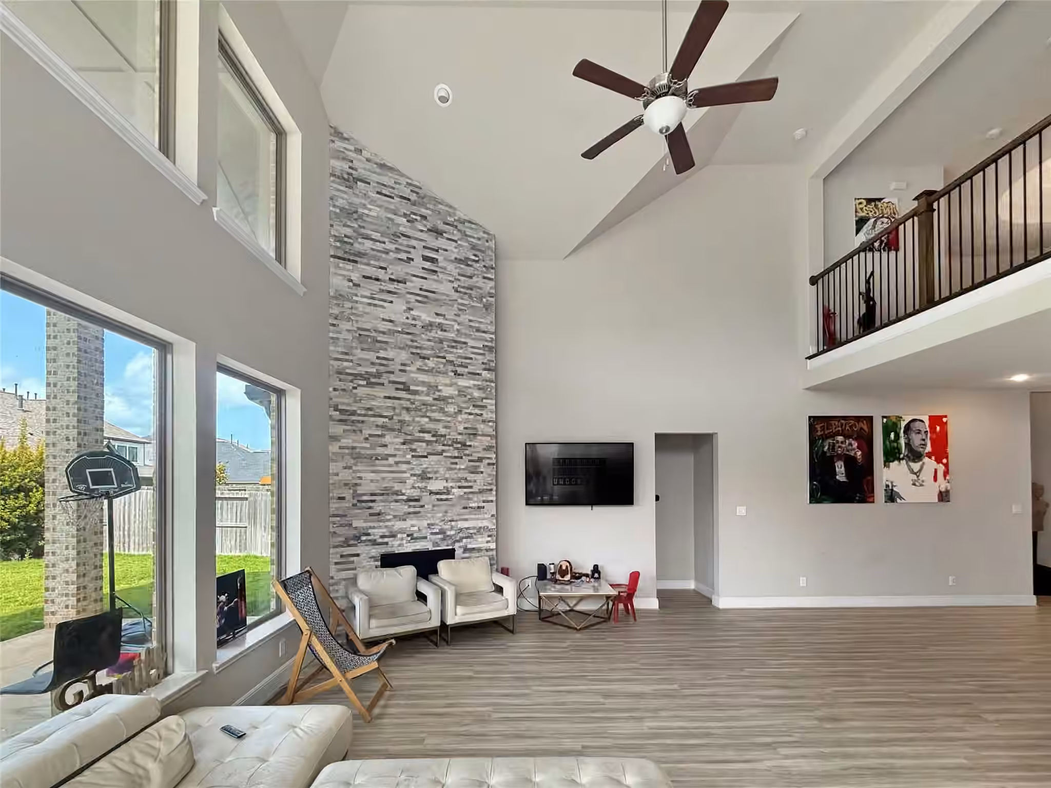 Photo 3 of 26311 Aurora Valley Way, Richmond, TX