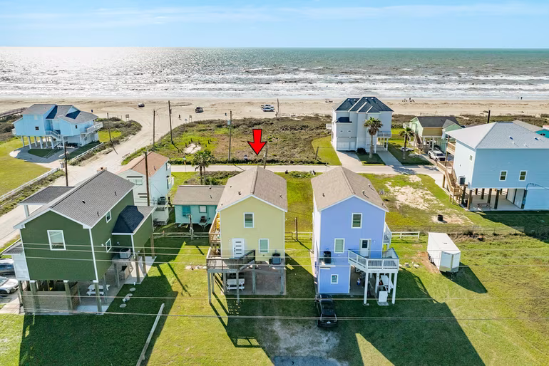 Photo of 17405 Termini San Luis Pass Road, Galveston, TX 77554