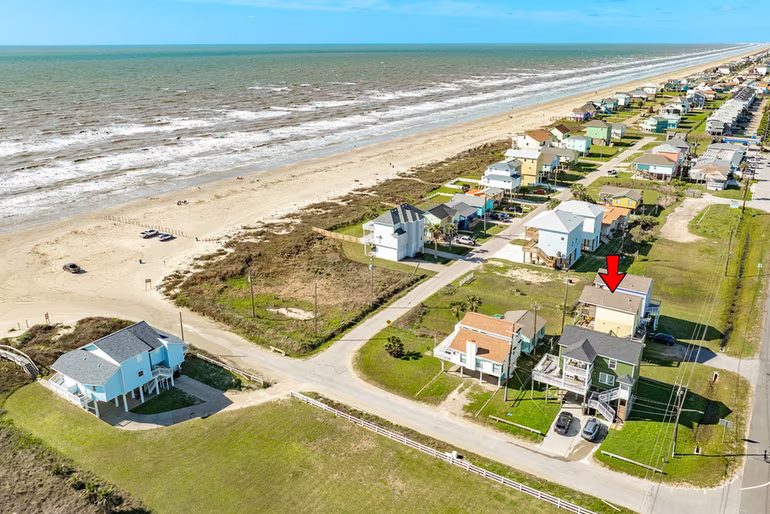 Photo 4 of 17405 Termini San Luis Pass Road, Galveston, TX