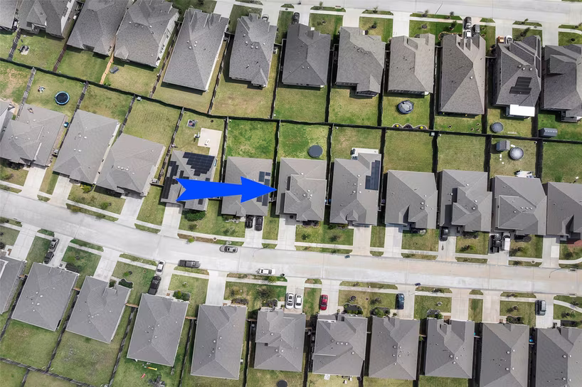 Photo 3 of 15222 Dinnet Berm Drive, Humble, TX
