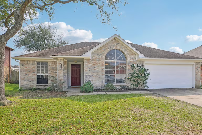 Photo of 4718 Stone Bridge Street, Baytown, TX 77521
