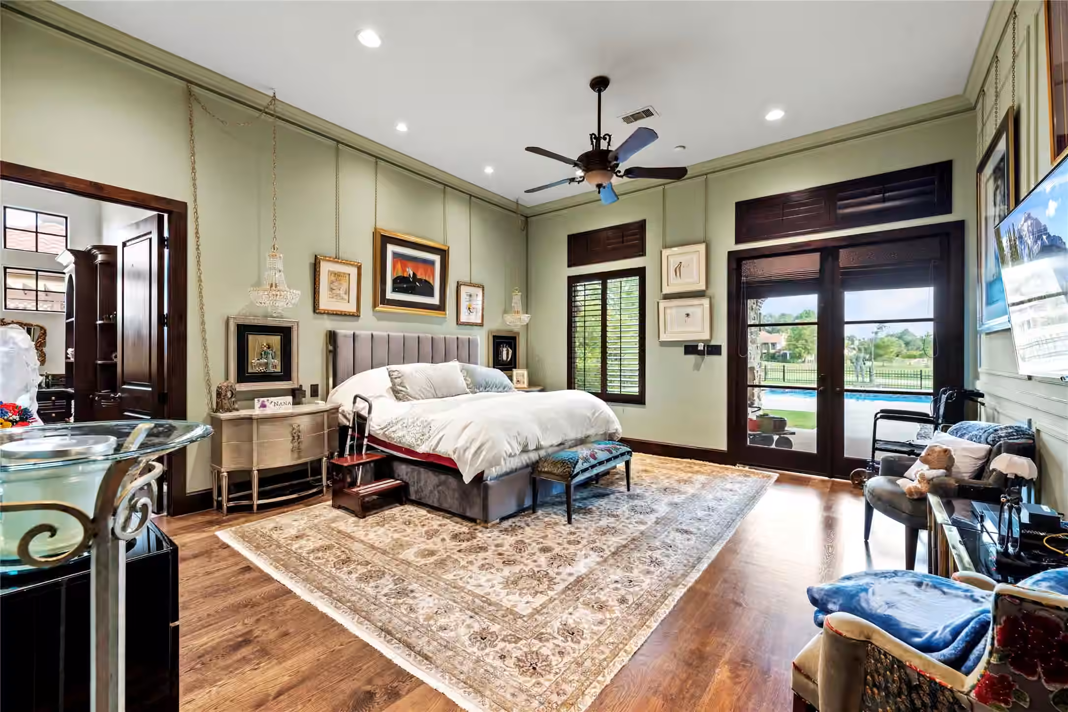Photo 4 of 7715 Firethorne Creek Court, Spring, TX