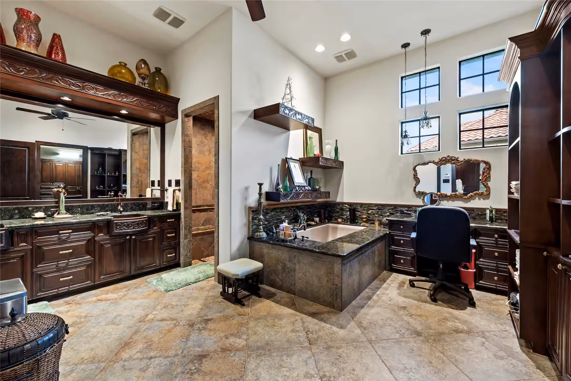 Photo 5 of 7715 Firethorne Creek Court, Spring, TX