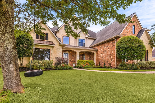 Photo 2 of 3515 Vacanti Drive, Richmond, TX