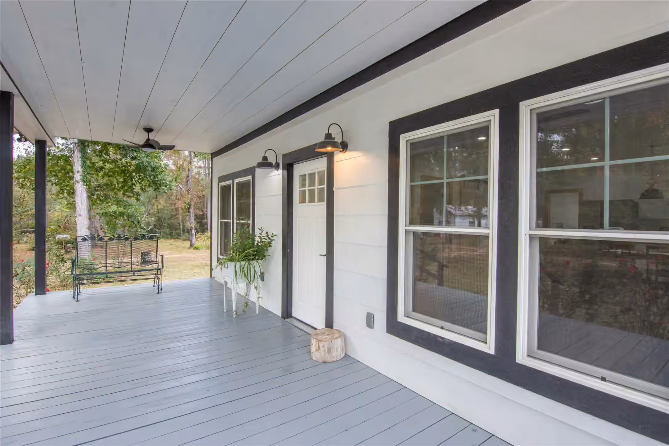 Photo 3 of 1080 Hill Road, Willis, TX