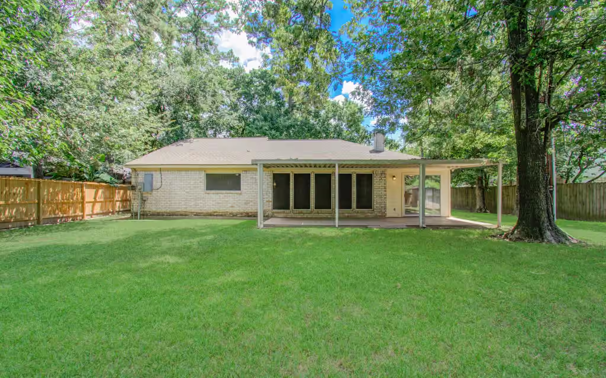 Photo 6 of 25223 Lynbriar Lane, Spring, TX