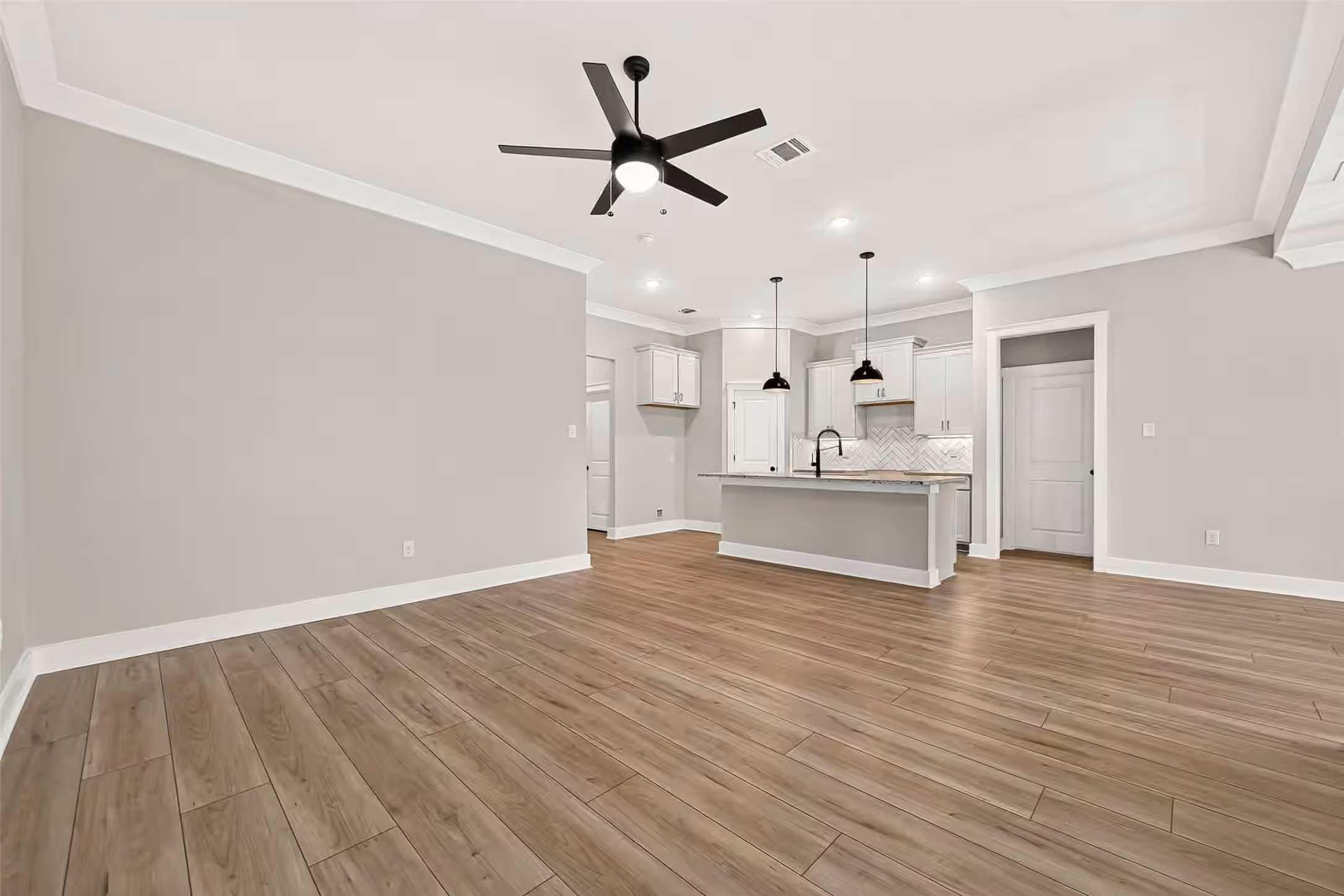 Photo 6 of 11306 Iron Horse Street, Montgomery, TX