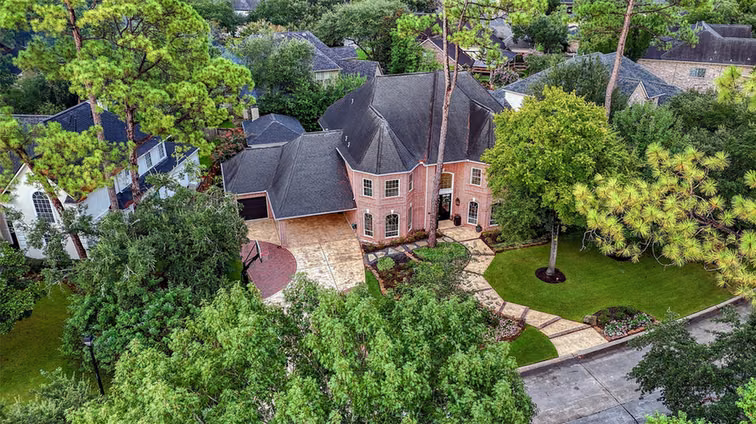 Photo 7 of 923 Chinquapin Place, Houston, TX