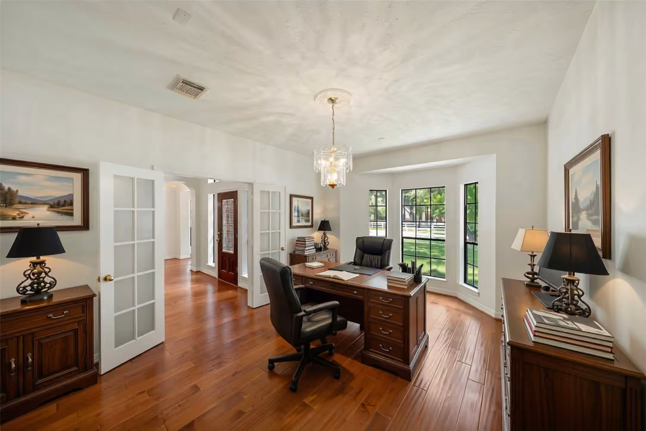 Photo 4 of 12319 Pin Oak Drive, Magnolia, TX