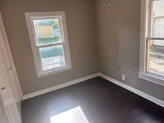 Photo 7 of 2113 3rd Avenue N, Texas City, TX