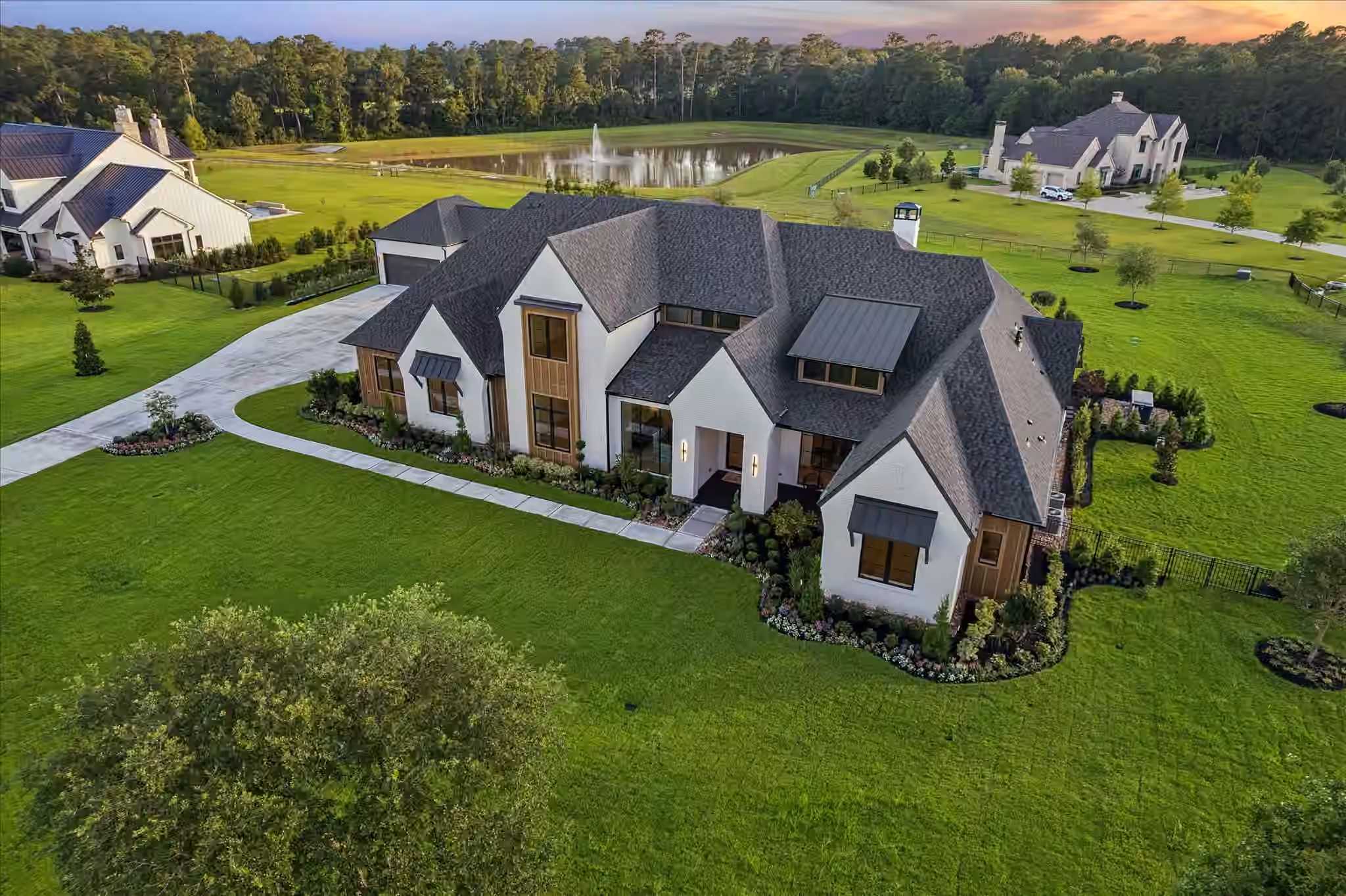 Photo 2 of 2020 Stallion Lakes Avenue, Hockley, TX