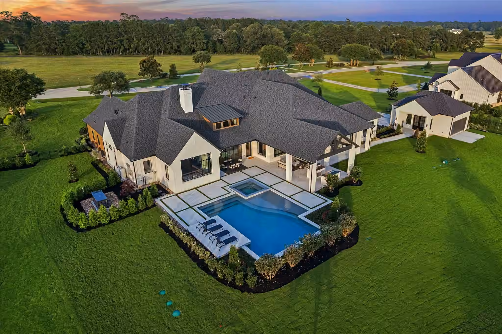 Photo 4 of 2020 Stallion Lakes Avenue, Hockley, TX