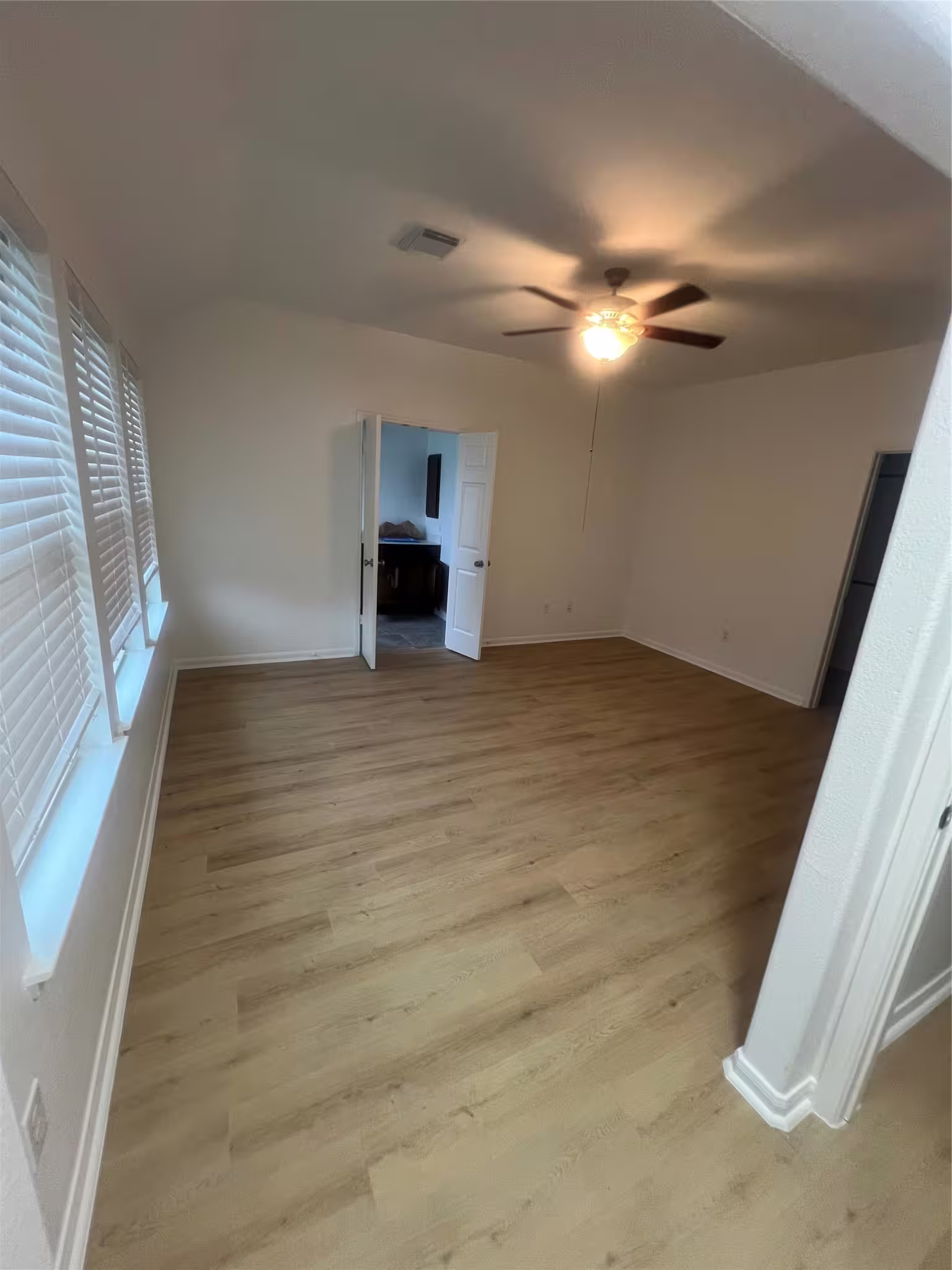 Photo 4 of 5214 Monarch Belle Lane, Katy, TX