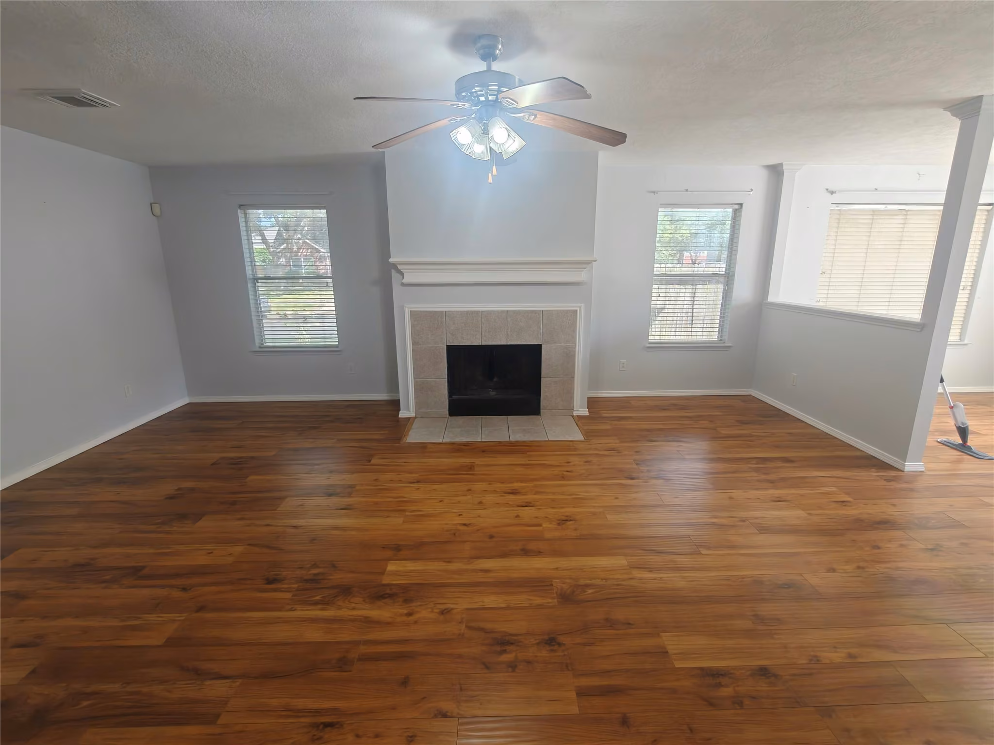Photo 4 of 3203 Morningtide Court, Katy, TX
