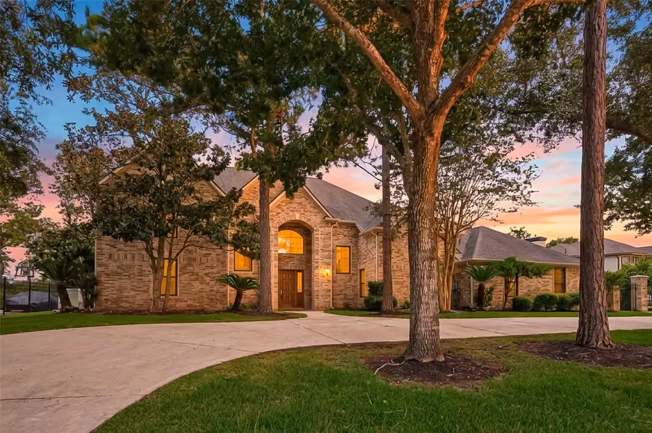 Photo 2 of 4334 Crystal Ridge Street, Missouri City, TX