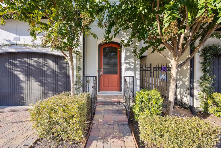 Photo 2 of 10950 Wrenwood Green, Houston, TX