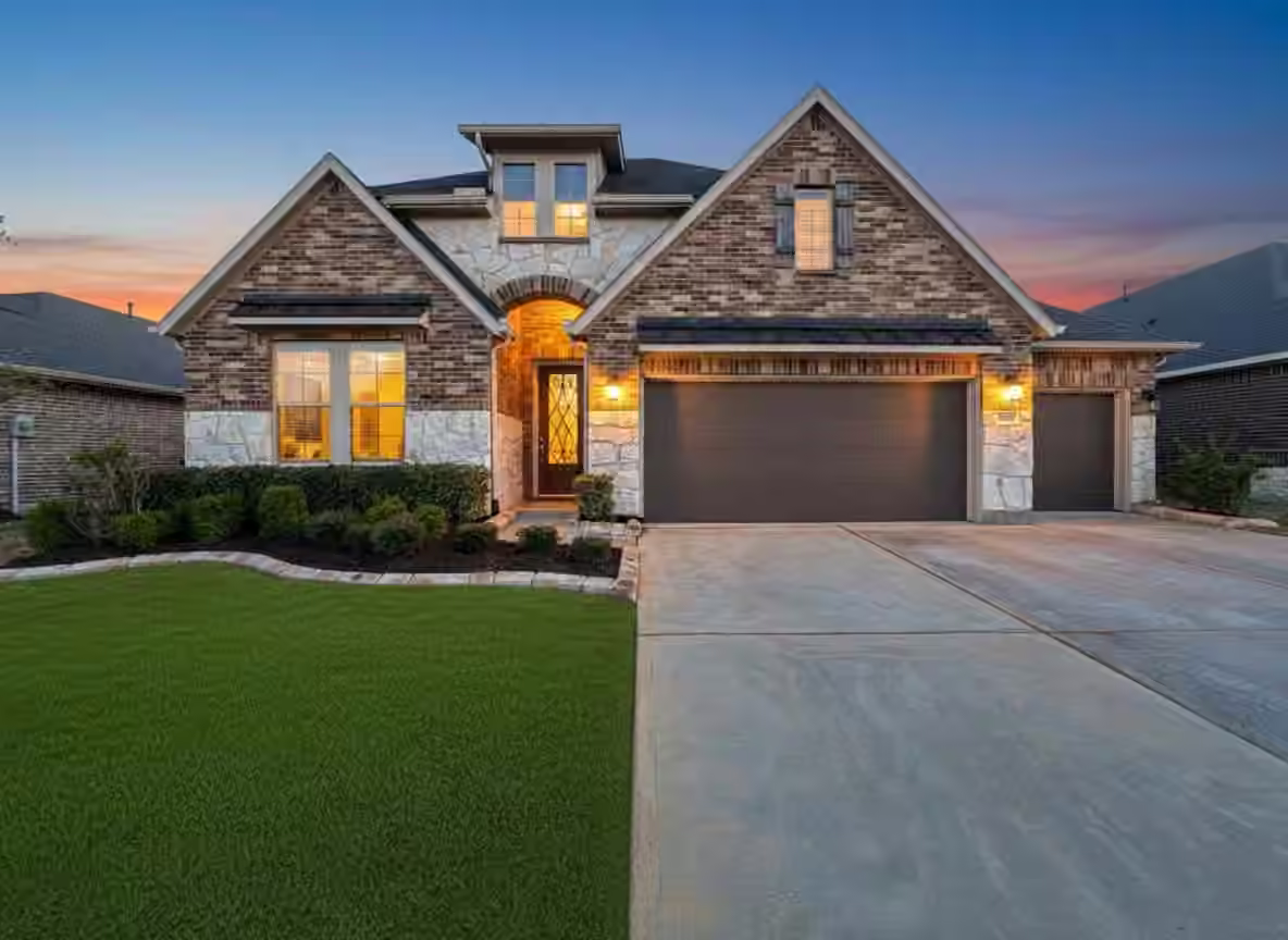 Photo 2 of 4710 Cedar Sage Drive, Baytown, TX