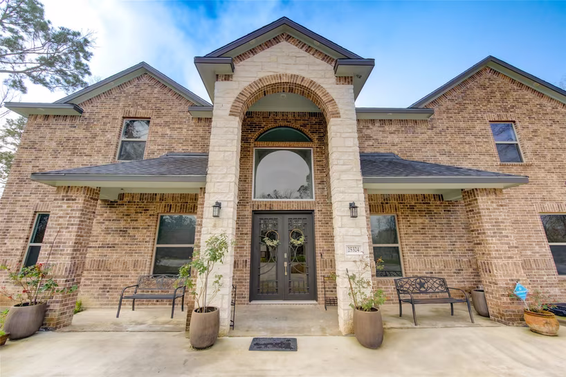 Photo 3 of 25324 Ravencrest Drive, Porter, TX